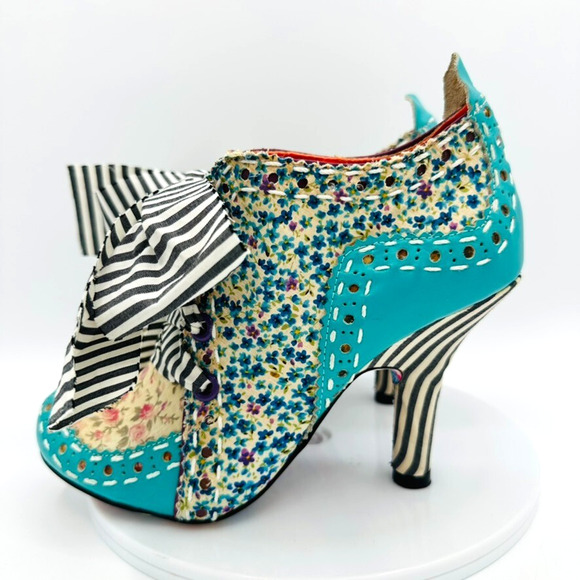 Irregular Choice Abigail's 3rd Party Boots EUR 38 Blue Cottage Victorian Avant - Picture 1 of 8